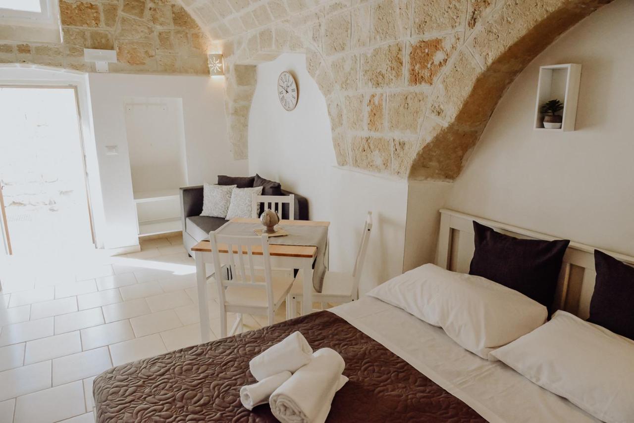 Mali Room By Monholiday Monopoli Exterior photo